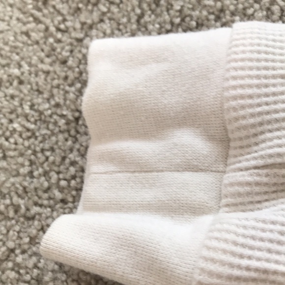 Girls light weight sweater - Picture 3 of 4